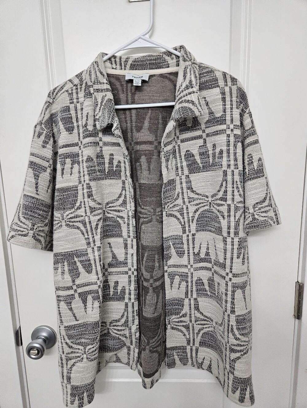 Truth By Republic Button Up XL mens Shirt